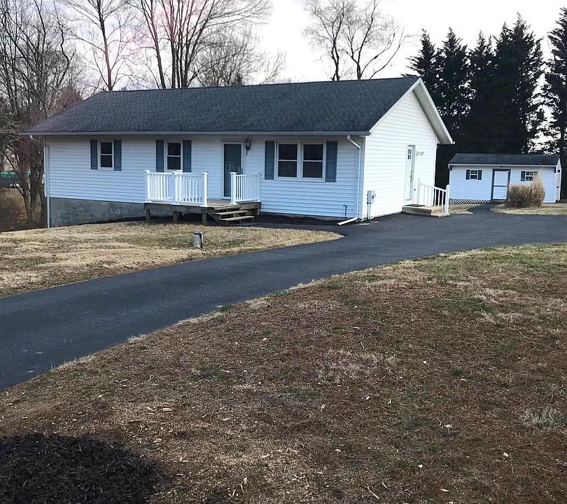 1st image of 2917 Pemwood Ct