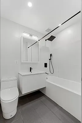 Rented by REAL New York | media 24