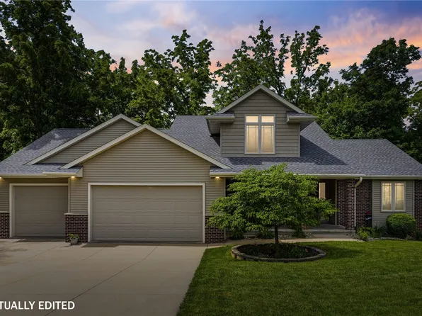 4029 Windfall Dr NW, Cedar Rapids, IA 52405