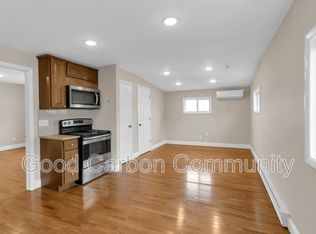 84 Crane St APT 6, Depew, NY 14043