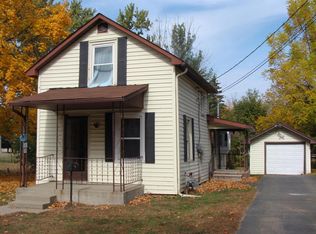 32 W Montgomery St, Coldwater, MI 49036