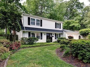 174 Alpine St, Newport News, VA 23606