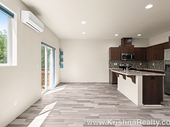 5th image of 1515 NE 87th St