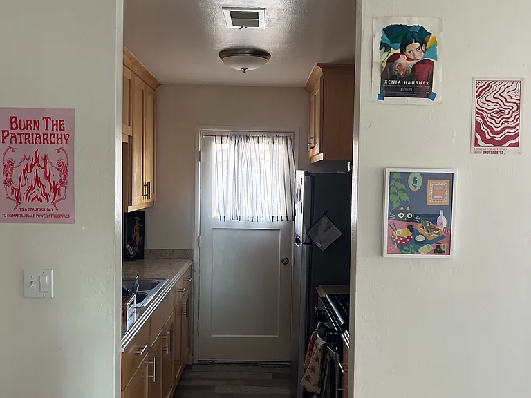 3753 Park Dr #4 — Photo 1