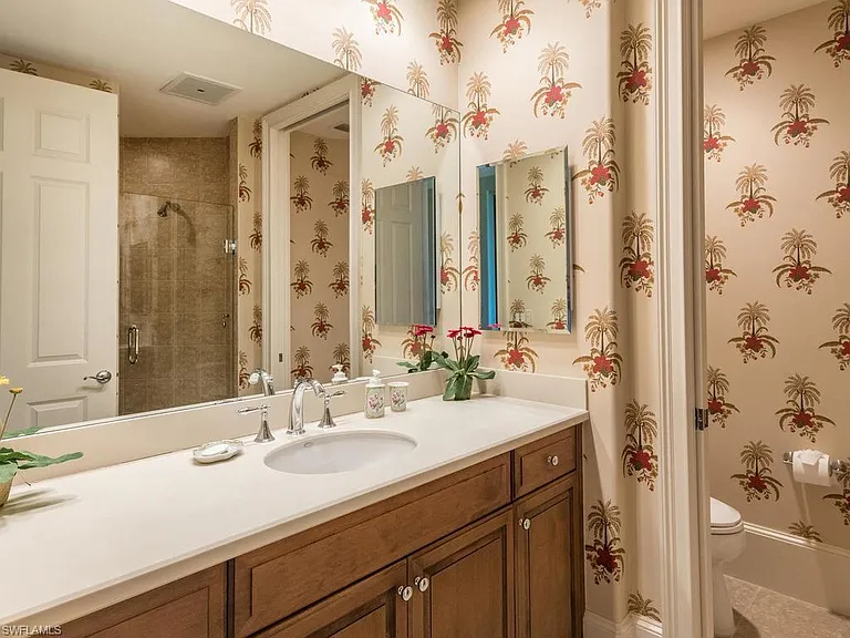 2728 Tiburon Blvd E #Penthouse 503 — Photo 23