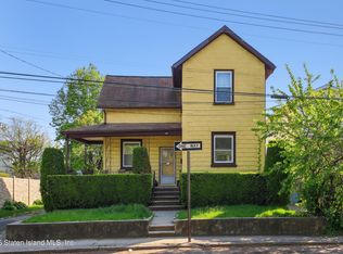 362 Garretson Ave, Staten Island, NY 10305