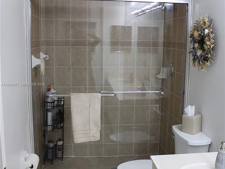 519 E Sheridan St #1082 — Photo 18