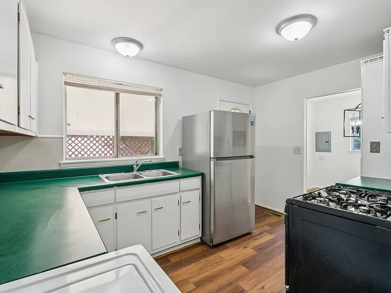 434 Murphys Ln — Photo 12