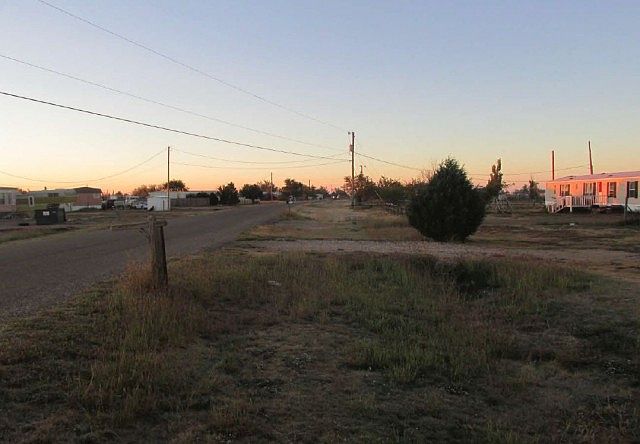 2nd image of 12008 Double D Rd