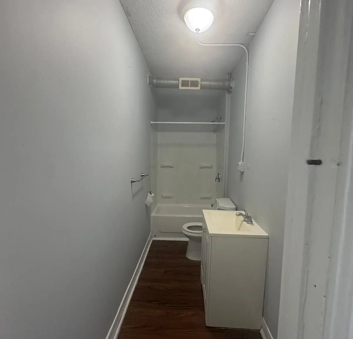 1 bed, $1,600 — Photo 4
