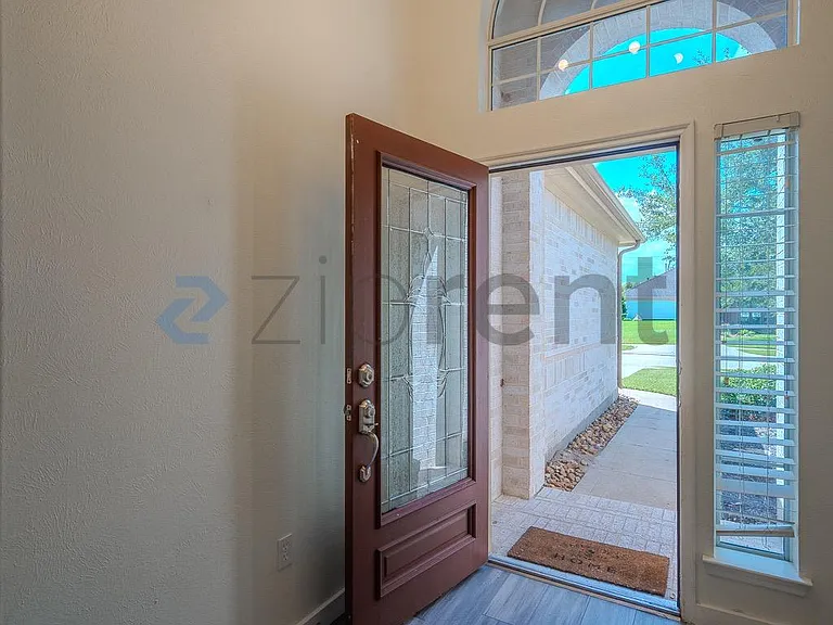 4460 Gran Canary Dr — Photo 3