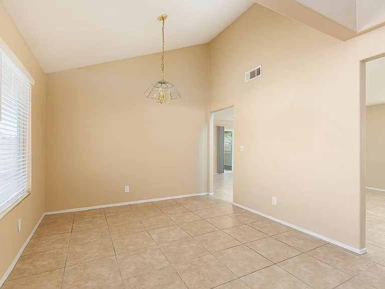 8348 Granite Peak Ct — Photo 7