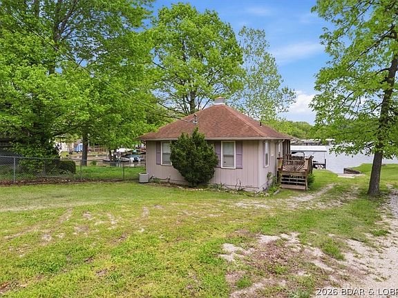 2nd image of 34274 Ivy Bend Rd
