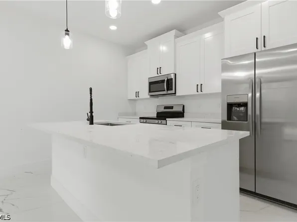 4787 Golfview Blvd, Lehigh Acres, FL 33973