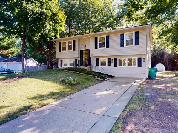 1005 Stoddert Ave, Waldorf, MD 20602