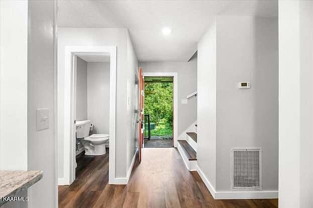 1st image of 8703 Olde Colony Trl APT 39
