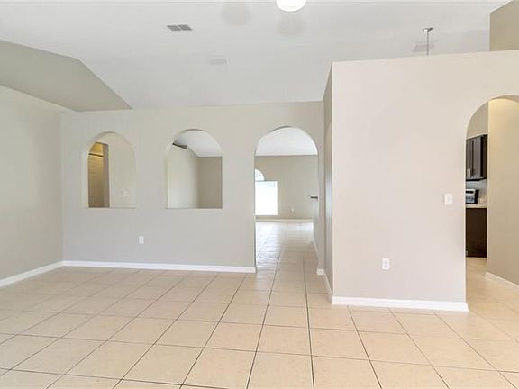 4th image of 1128 N Brickell Dr