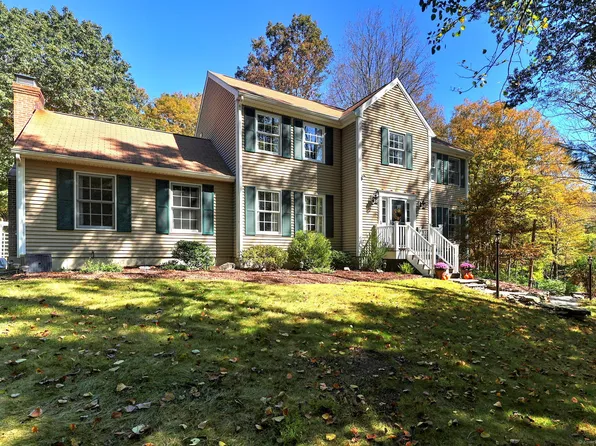 174 Weekeepeemee Road, Woodbury, CT 06798