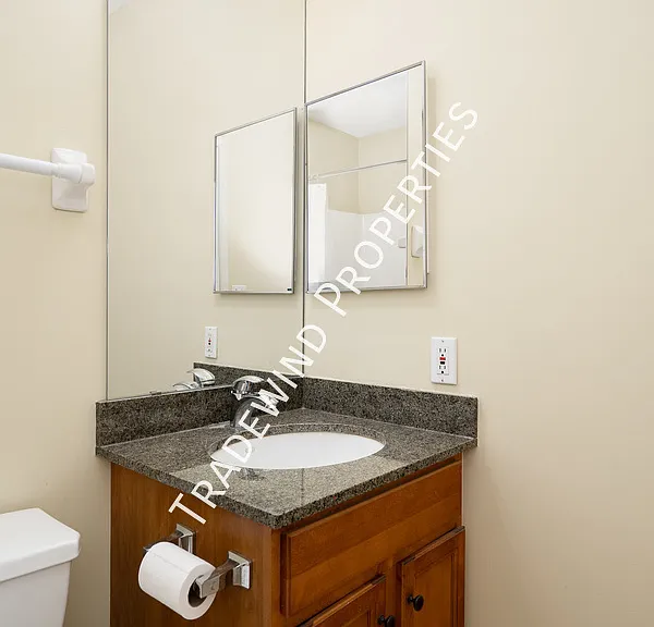 6459 Regency Ln — Photo 22