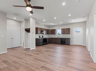 112 W Ledgestone Dr, Rogersville, MO 65742