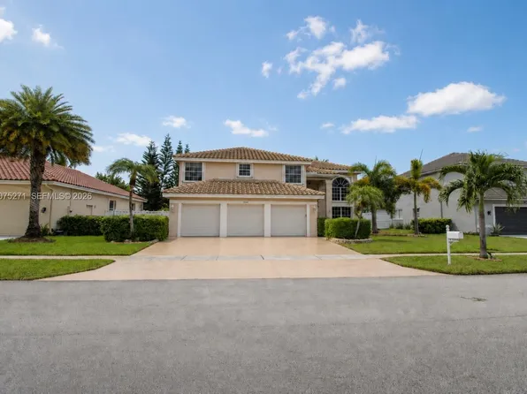 18341 NW 10th St, Pembroke Pines, FL 33029