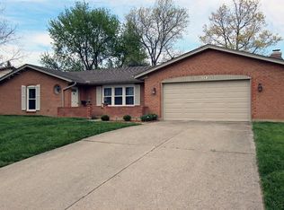 30 Sesame St, Springboro, OH 45066