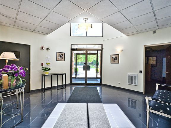 2nd image of 3110 Pheasant Creek Dr Unit A212