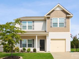 176 Hidden Lakes Rd, Statesville, NC 28677