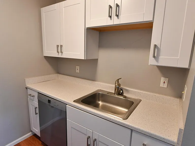 3240 Iris Ave #108 — Photo 4