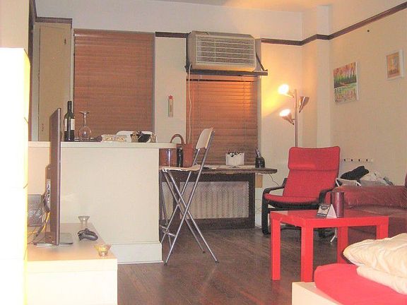 2nd image of 5 Tudor City Pl APT 522