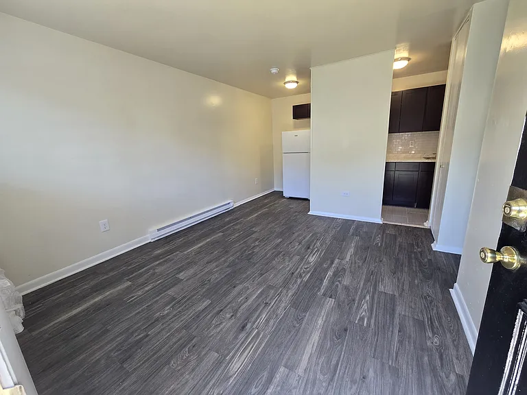 1814 Williamsburg Rd #10 — Photo 6