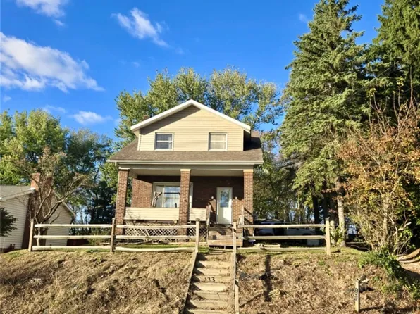 133 Freeport Rd, Butler, PA 16002