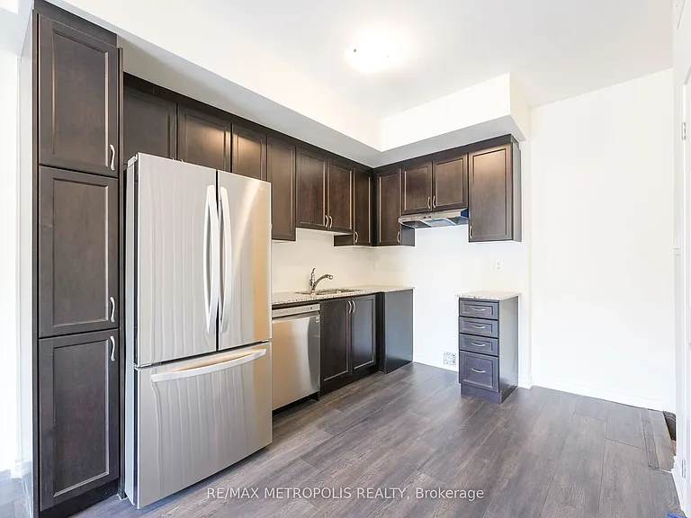 1081 Danforth Rd #125 — Photo 10