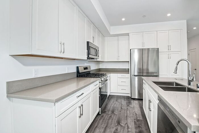 1st image of 3434-44 Wilshire Ter