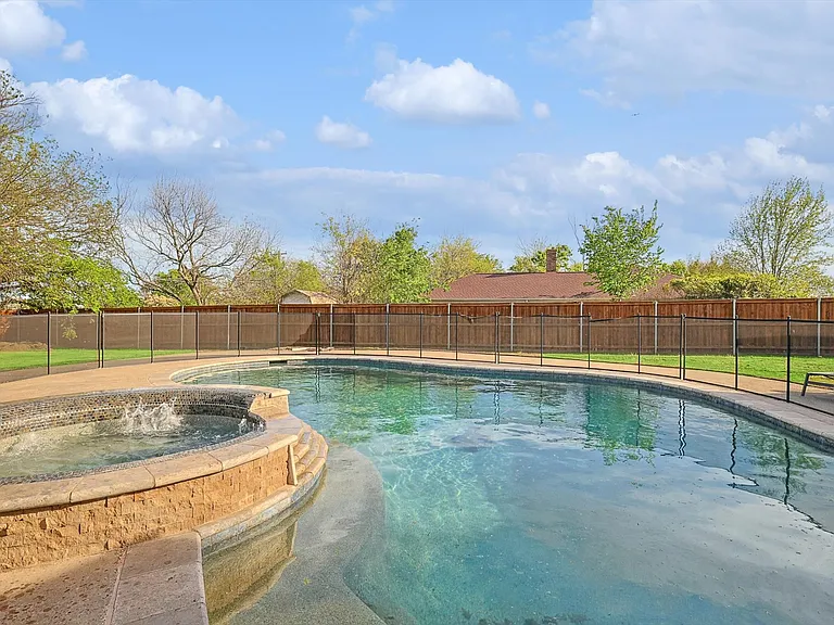 3322 Darby Ln — Photo 72