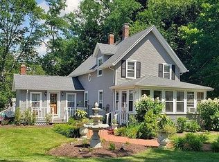 88 Mill Wheel Rd, Warwick, RI 02886