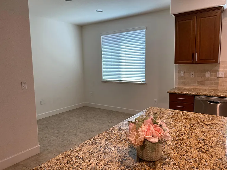 5207 S Esprit Loop — Photo 5