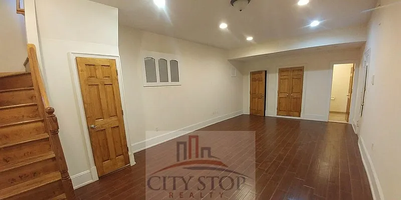 Rented by City Stop Realty | media 22