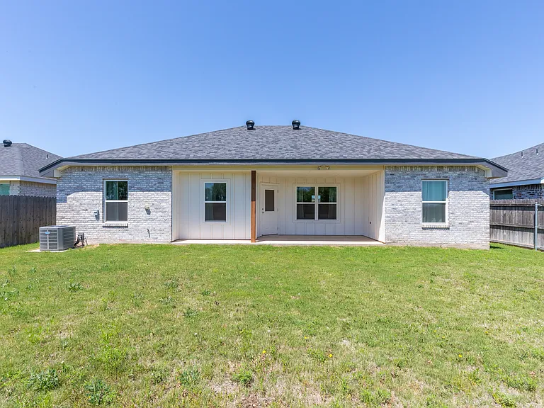 1709 Bandolero Rd — Photo 23