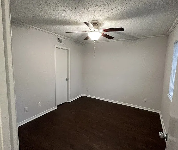 Le Montreaux Apartments — Photo 195