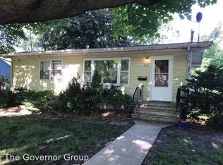 513 2nd Ave, Iowa City, IA 52245
