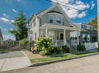 6 Bayside Ave, Newport, RI 02840