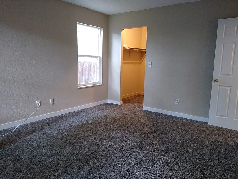 470 S Fenton St — Photo 79