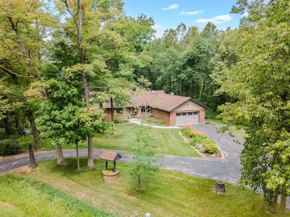 W4312 Woodland ROAD, Sheboygan Falls, WI 53085