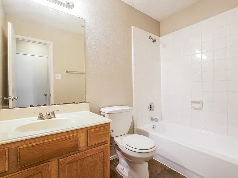 8413 Canvasback Ln — Photo 15