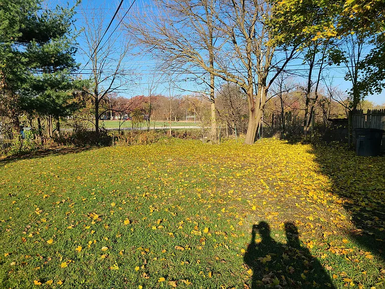 1121 Diamond Ave — Photo 21