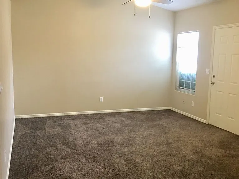 1308 Millcreek Duplex — Photo 10