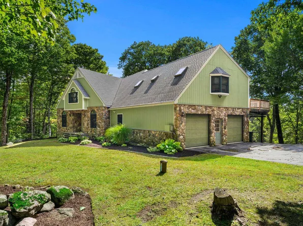 67 Old Post Road, Newbury, NH 03255