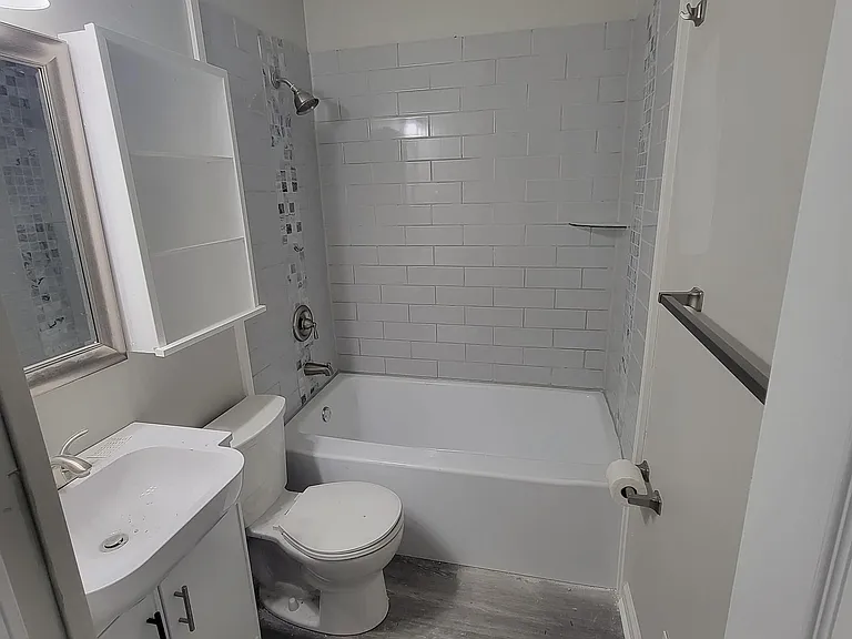 6004 Noah Dr — Photo 6