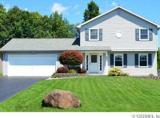 52 Doewood Ln, Rochester, NY 14606